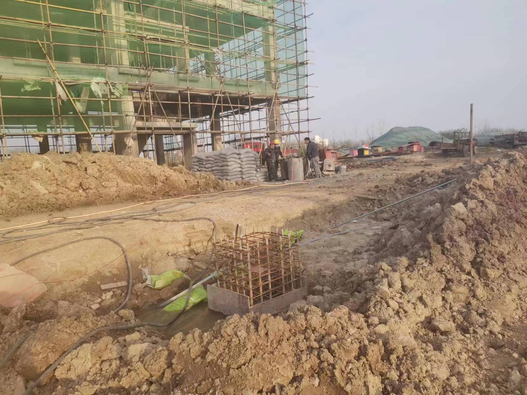 莱西当桥梁出现裂缝的时候应该及时加固修补